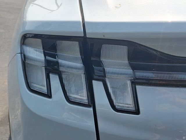 Certified 2022 Ford Mustang Mach-E Select AWD/4WD image 10