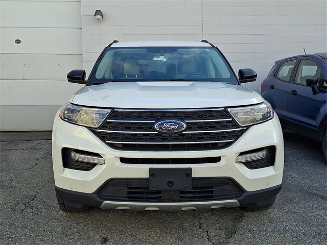 Certified 2022 Ford Explorer XLT w/ Equipment Group 202A image 2