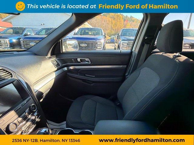 Certified 2019 Ford Explorer XLT w/ Equipment Group 201A AWD/4WD image 30