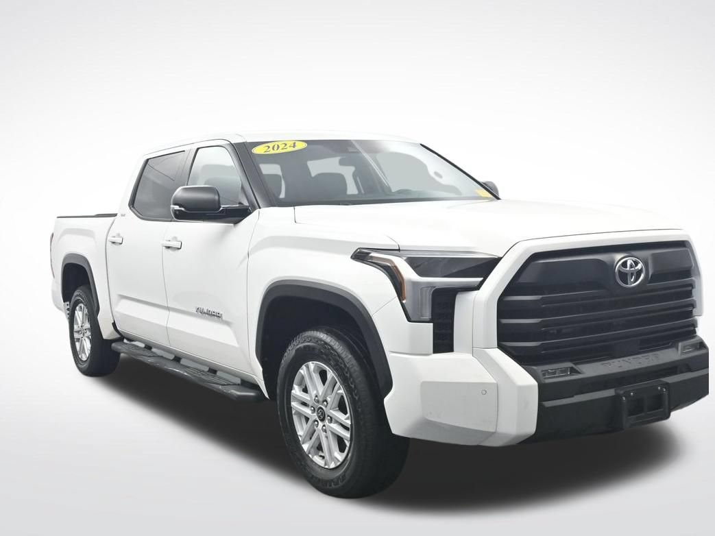 Used 2024 Toyota Tundra SR5 w/ SR5 Premium Package AWD/4WD image 3