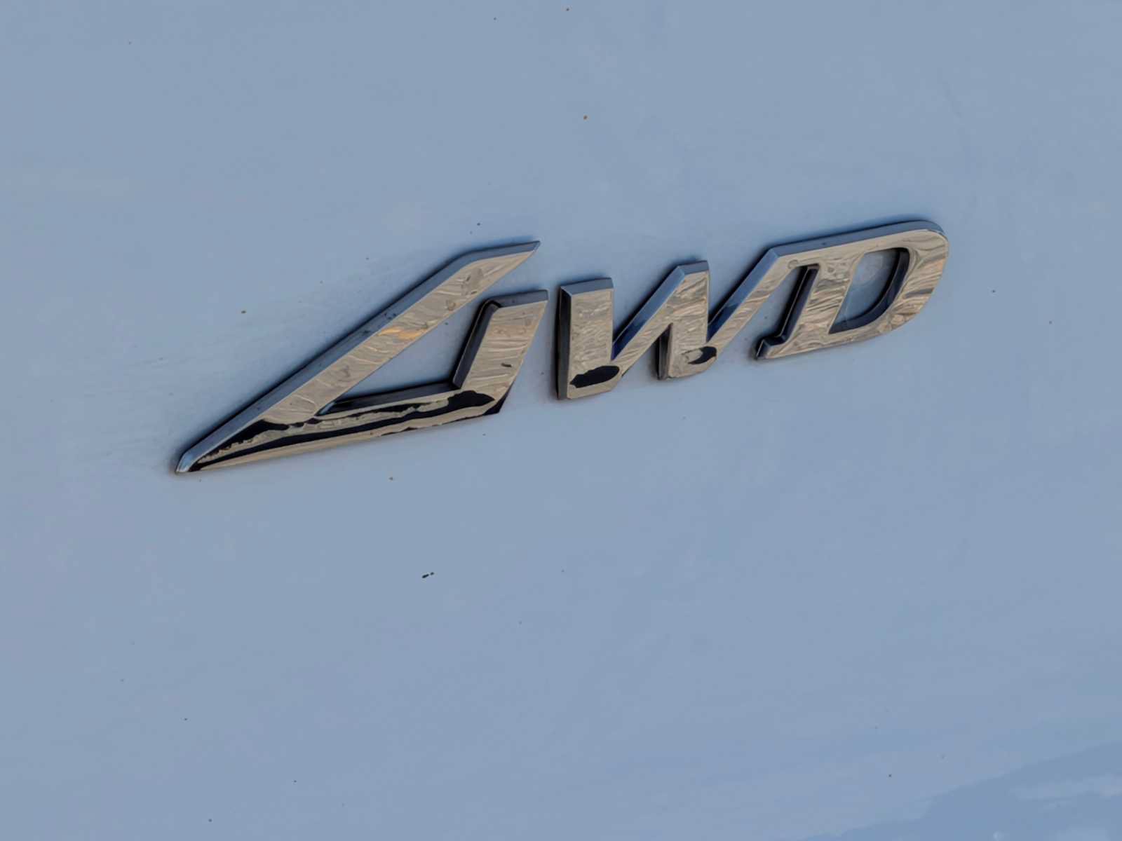 Used 2025 Genesis GV70 2.5T AWD/4WD image 13