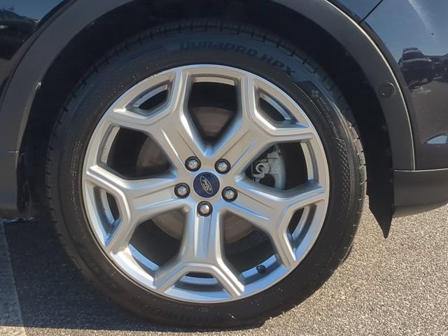 Certified 2019 Ford Escape Titanium FWD image 32