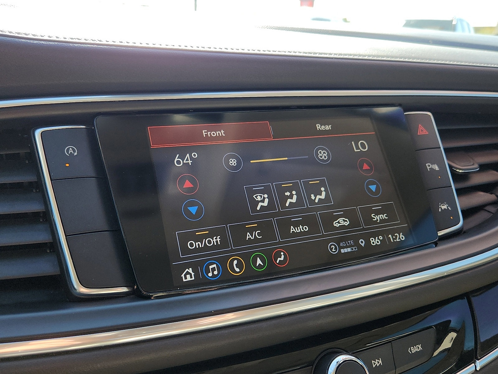 Used 2024 Buick Enclave Essence w/ Experience Buick Package image 12