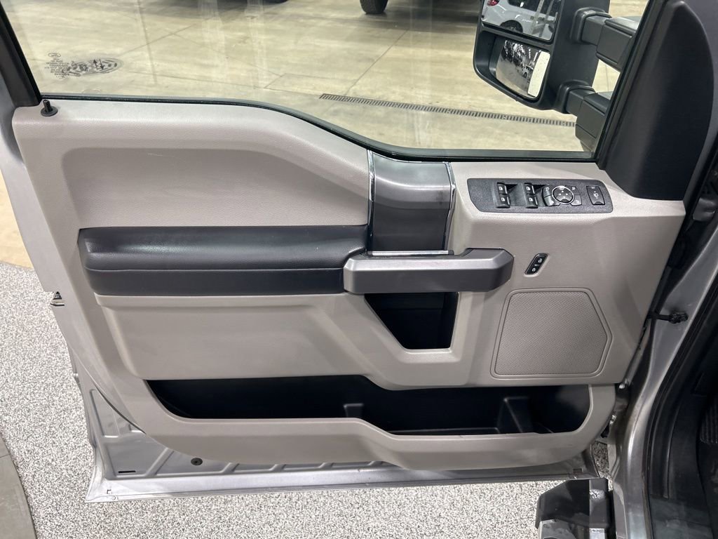 Certified 2021 Ford F250 XLT w/ XLT Premium Package image 11