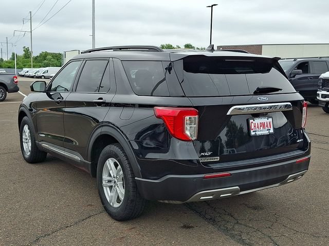 Certified 2023 Ford Explorer XLT w/ Equipment Group 202A AWD/4WD image 4