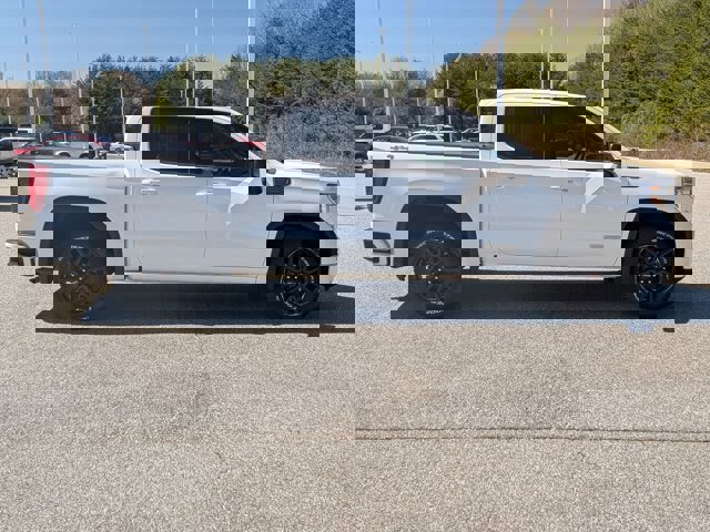 Used 2020 GMC Sierra 1500 Elevation w/ Elevation Value Package image 6