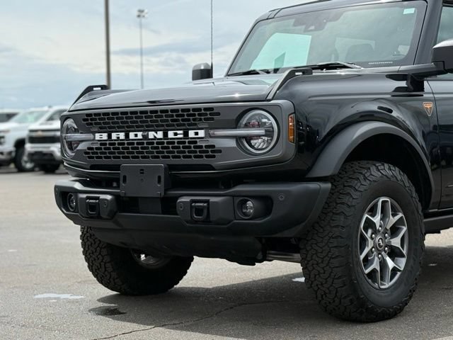 Certified 2025 Ford Bronco Badlands AWD/4WD image 48