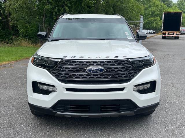 Certified 2023 Ford Explorer XLT w/ Equipment Group 202A RWD image 5