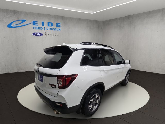Used 2023 Honda Passport TrailSport image 10