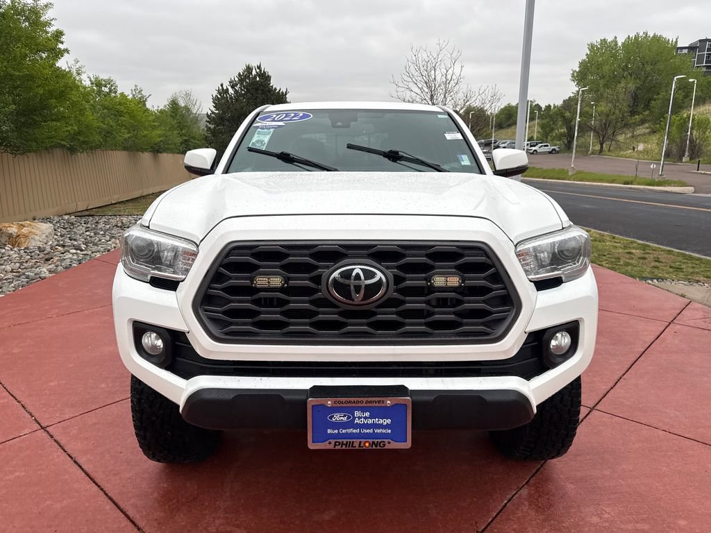 Used 2022 Toyota Tacoma TRD Off-Road AWD/4WD image 2