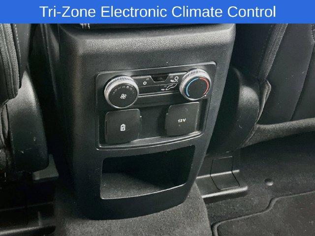 Certified 2021 Ford Explorer XLT w/ Equipment Group 202A AWD/4WD image 18