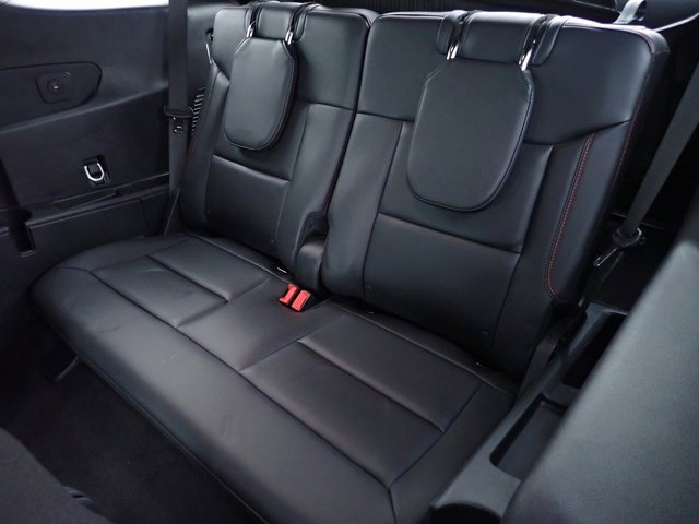 Certified 2025 Ford Explorer ST-Line image 19