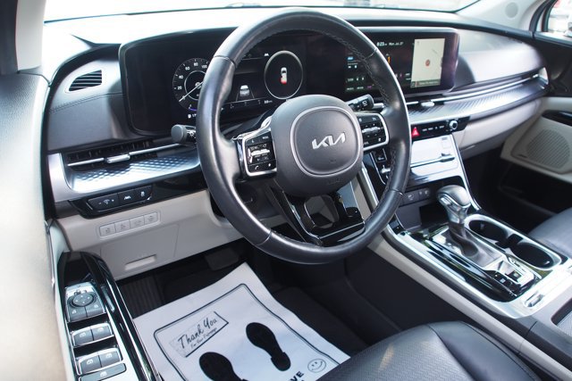Used 2022 Kia Carnival SX Prestige FWD image 20