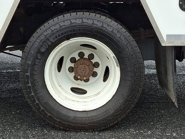 Certified 2021 Ford E-350 and Econoline 350 Super Duty RWD image 8