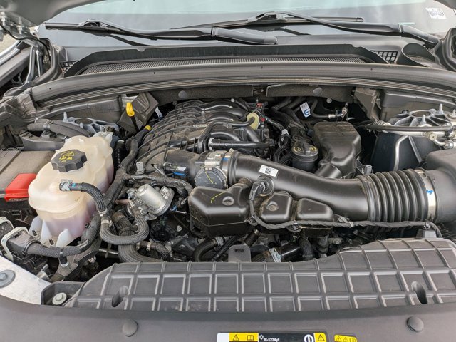 Used 2025 Jeep Grand Cherokee Limited w/ Black Appearance Package image 40