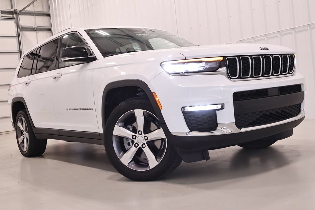 Used 2021 Jeep Grand Cherokee L Limited AWD/4WD image 41