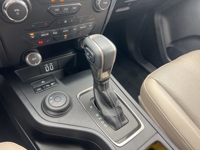 Certified 2019 Ford Ranger Lariat w/ Equipment Group 501A Mid image 17