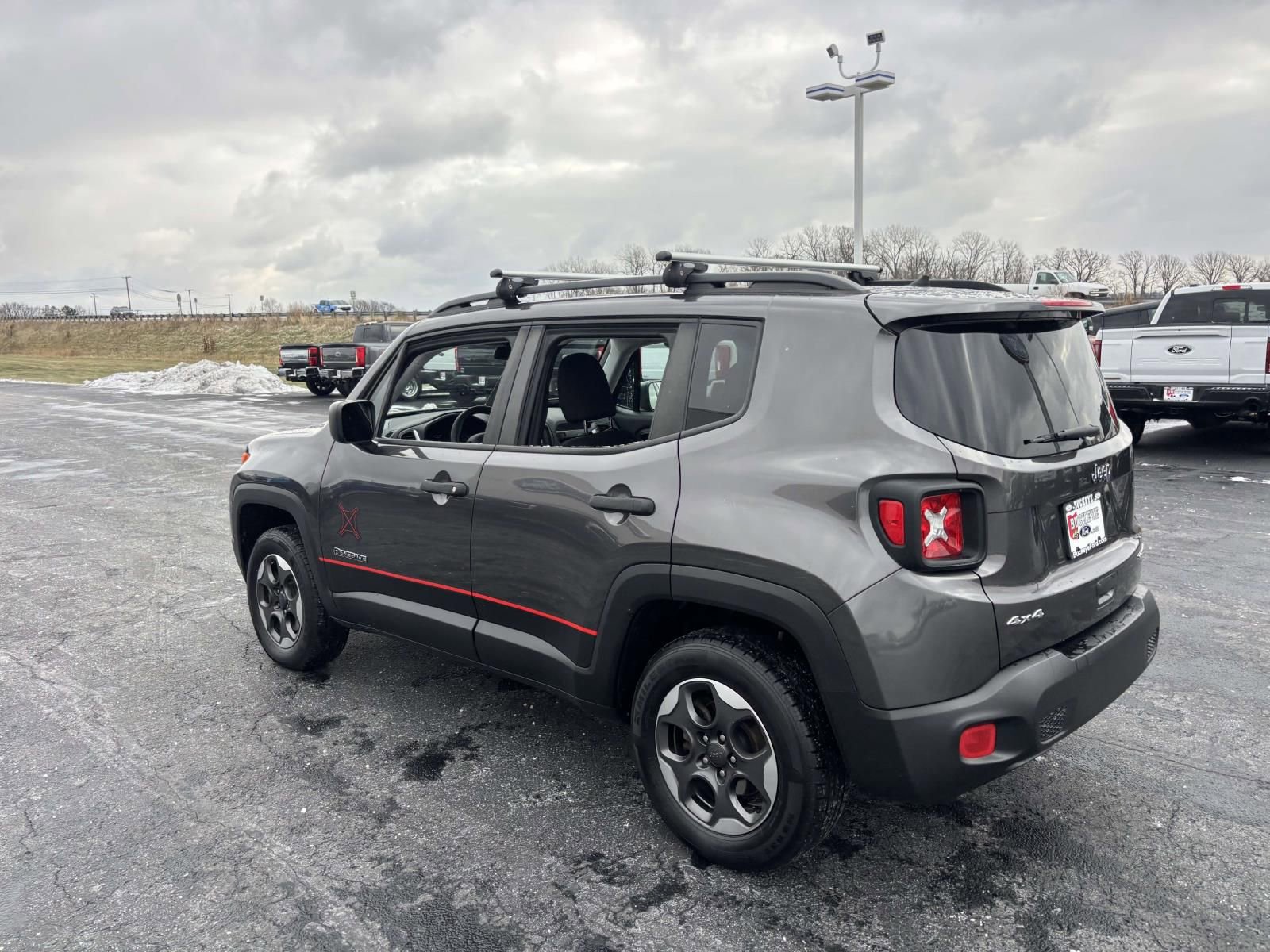 Used 2018 Jeep Renegade Sport w/ Power & Air Group image 7