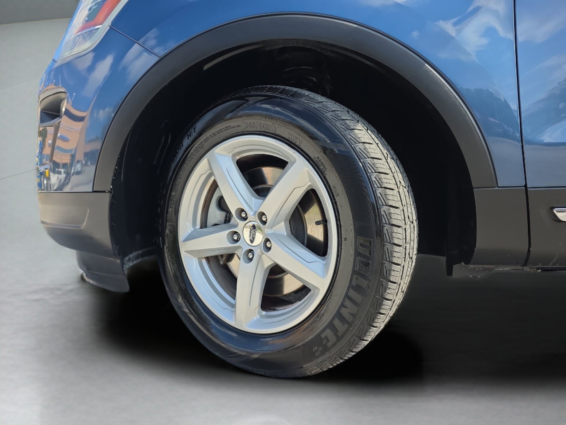 Certified 2018 Ford Explorer XLT w/ Equipment Group 202A image 64