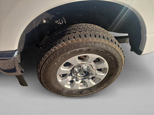 Certified 2024 Ford F250 XLT image 10
