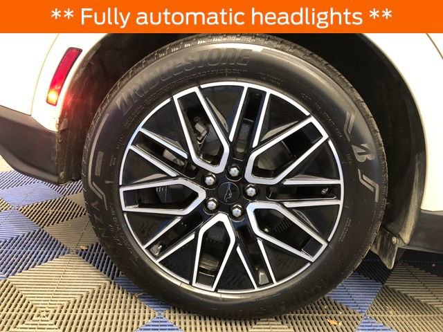 Certified 2025 Ford Mustang Mach-E Premium image 11