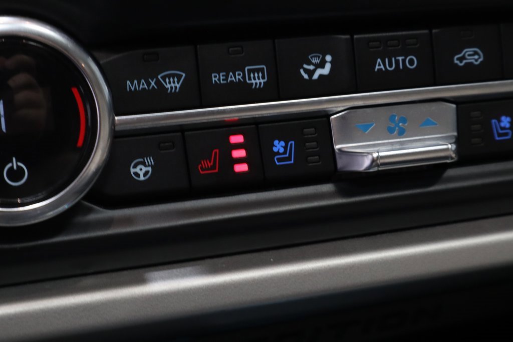 Certified 2022 Ford Expedition Limited image 11