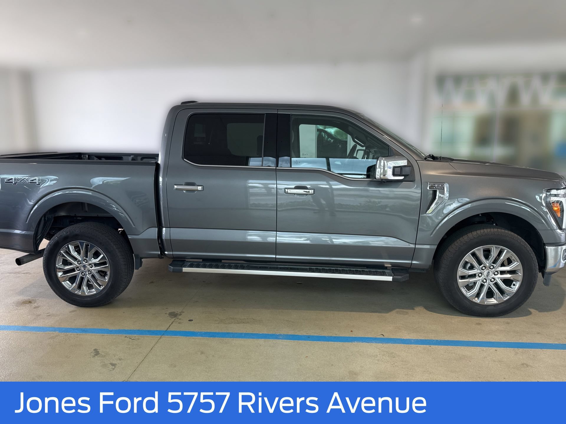 Certified 2024 Ford F150 Lariat w/ Tow/Haul Package AWD/4WD image 3