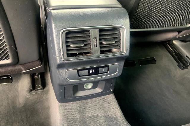 Used 2018 Audi SQ5 Premium Plus w/ Navigation Package image 37