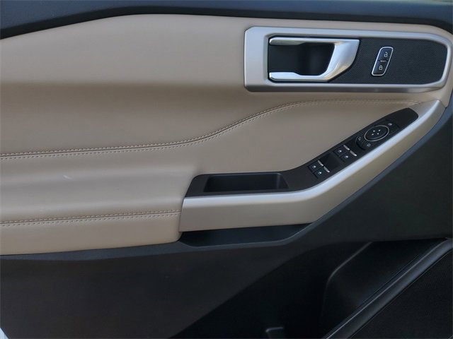 Certified 2023 Ford Explorer XLT w/ Equipment Group 202A image 8
