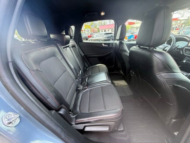 Certified 2023 Ford Escape ST-Line Select w/ Tech Pack #2 AWD/4WD image 16