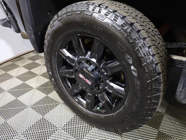 Used 2025 GMC Sierra 2500 AT4 w/ Max Trailering Package image 31