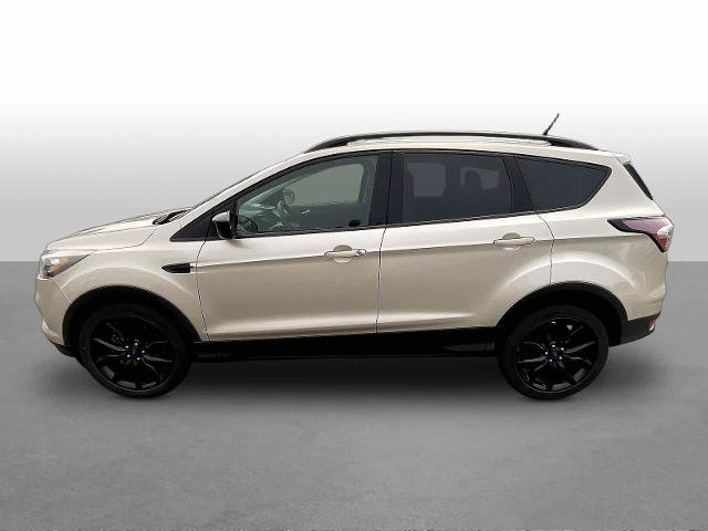 Certified 2018 Ford Escape SE w/ SE Sport Appearance Package AWD/4WD image 4