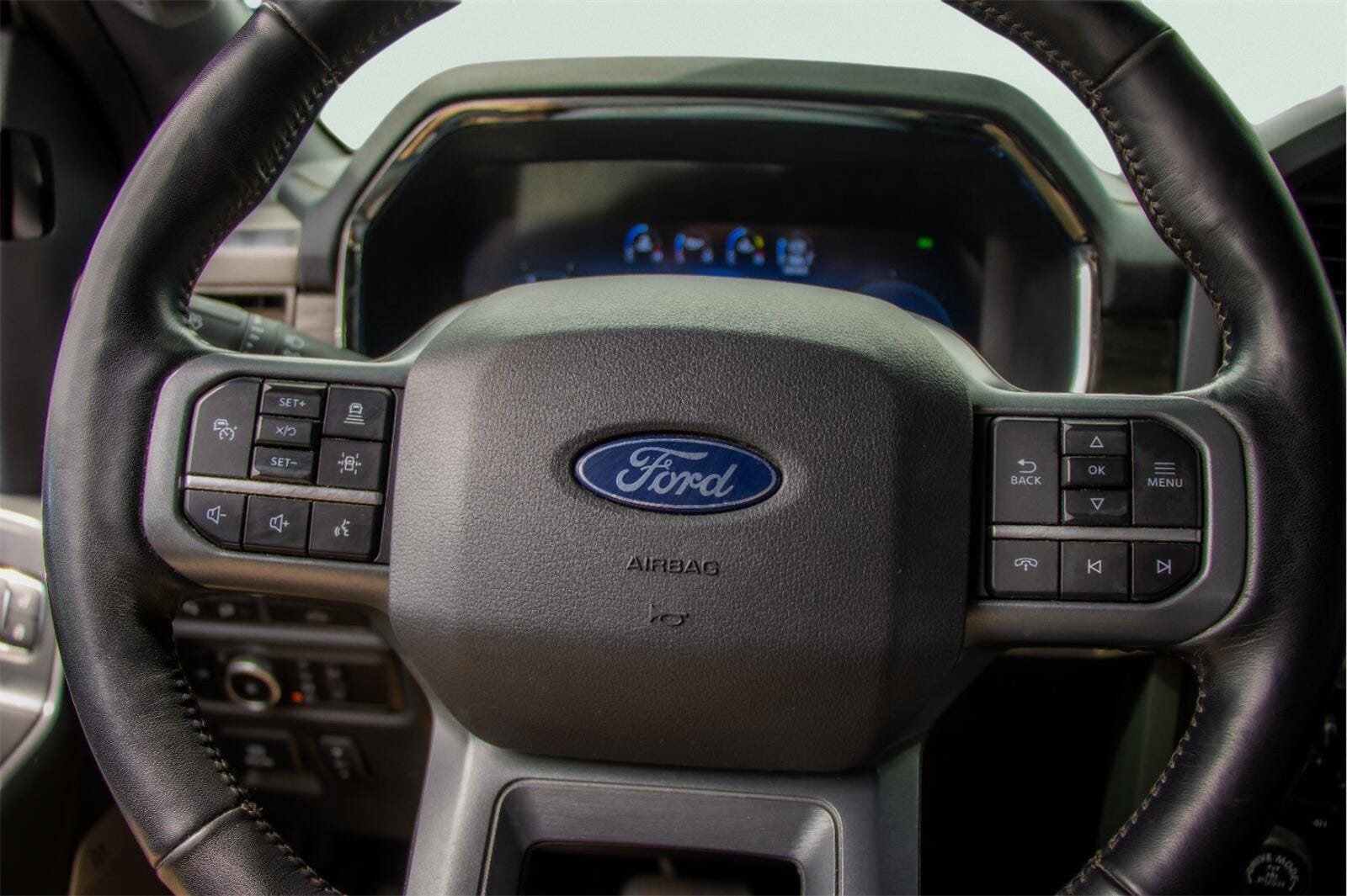 Certified 2024 Ford F150 Lariat w/ Tow/Haul Package AWD/4WD image 9