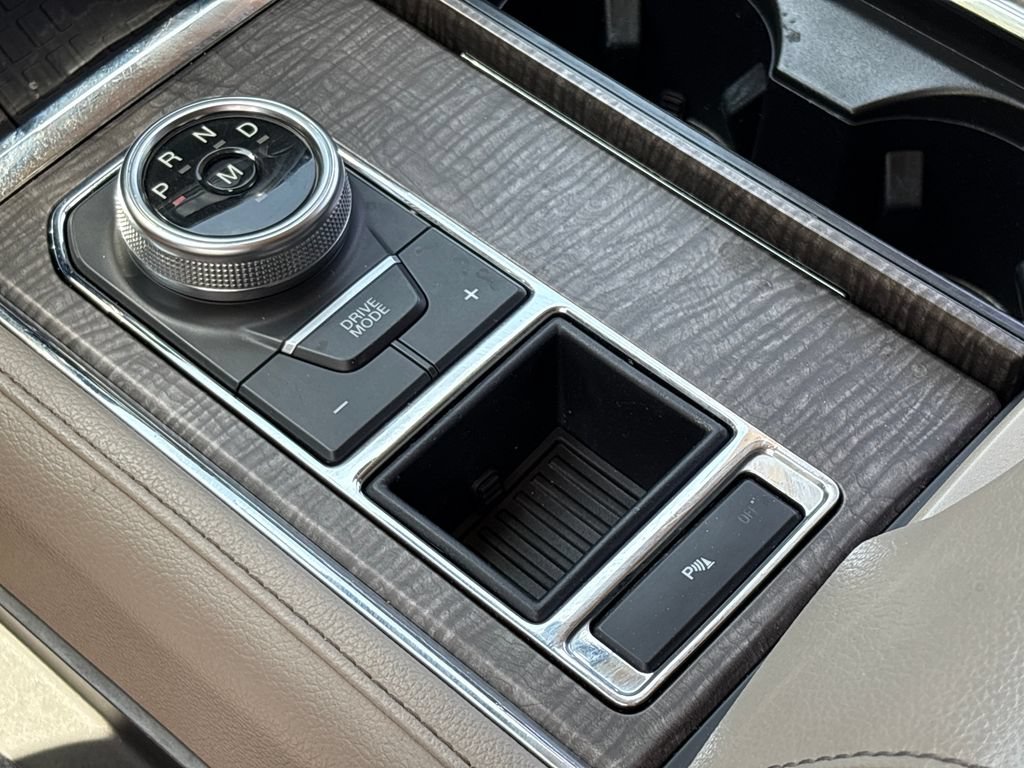 Certified 2021 Ford Expedition Limited RWD image 28