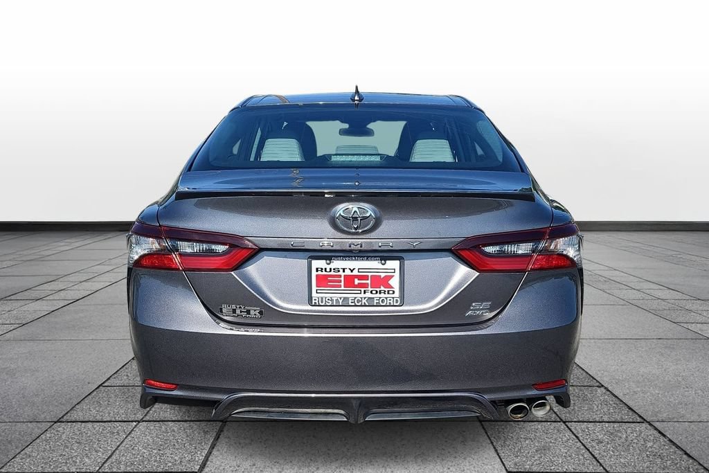 Used 2024 Toyota Camry SE AWD/4WD image 6