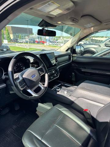 Certified 2023 Ford Expedition XLT AWD/4WD image 5