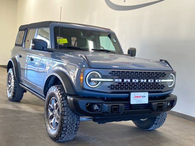 Certified 2023 Ford Bronco Badlands AWD/4WD image 2