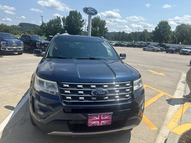 Certified 2017 Ford Explorer XLT w/ Equipment Group 202A FWD image 2