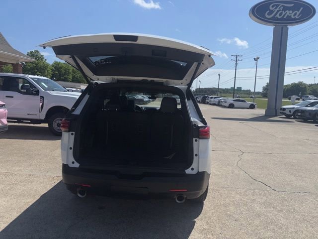Used 2022 Chevrolet Traverse RS FWD image 11
