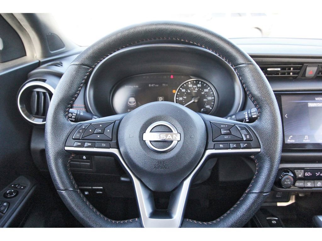 Used 2023 Nissan Kicks SR w/ SR Premium Package image 14