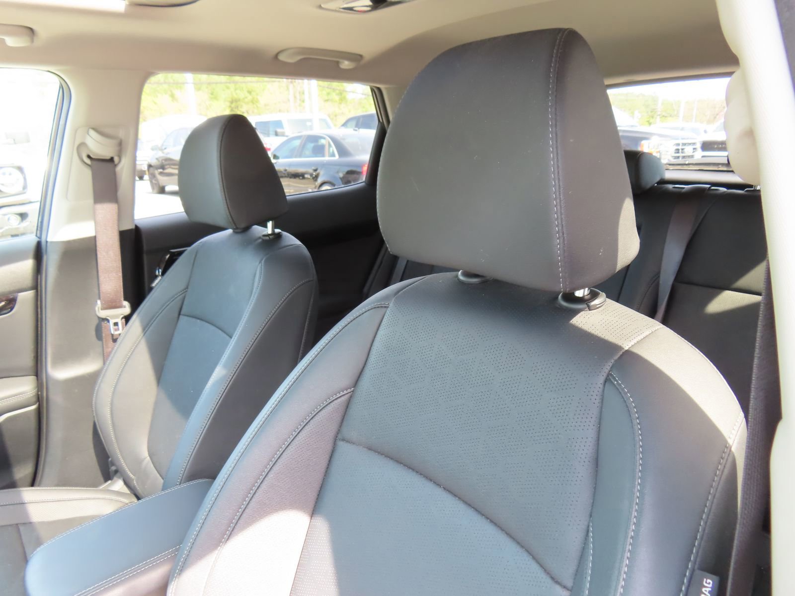 Used 2024 Kia Seltos EX image 27