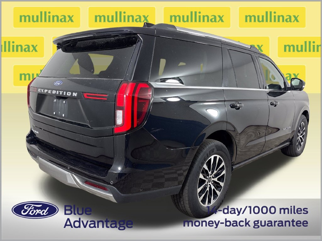 Certified 2025 Ford Expedition Platinum AWD/4WD image 4