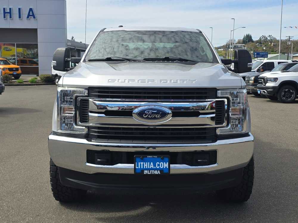 Certified 2018 Ford F250 XLT image 9