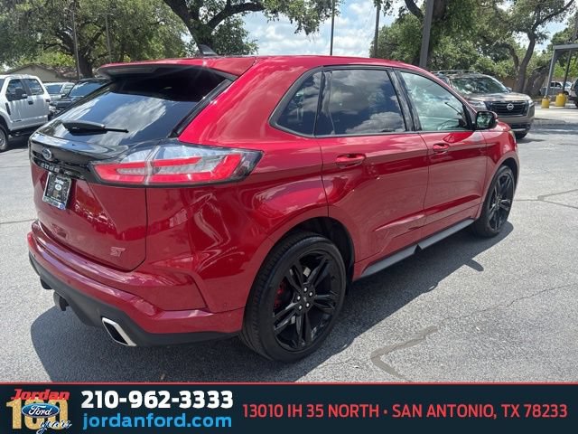 Certified 2024 Ford Edge ST w/ Equipment Group 401A AWD/4WD image 8