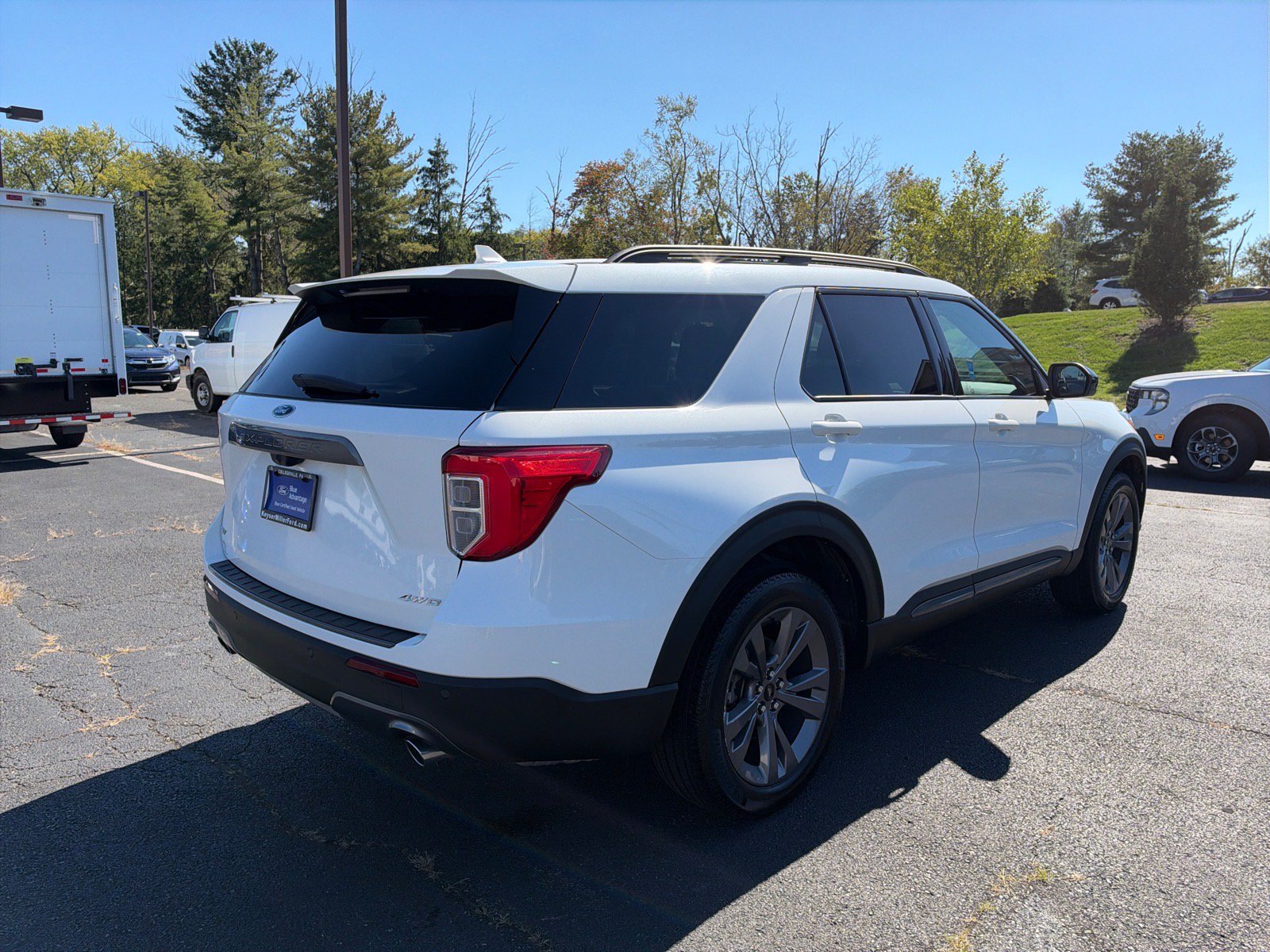 Certified 2023 Ford Explorer XLT w/ Equipment Group 202A AWD/4WD image 18