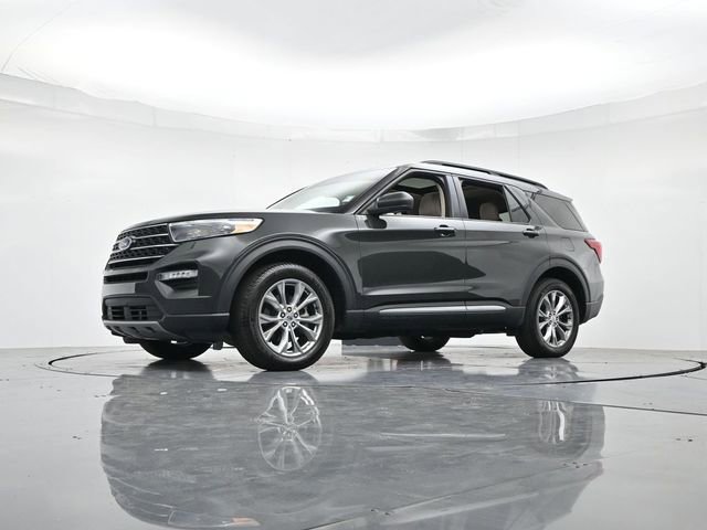 Certified 2024 Ford Explorer XLT w/ Equipment Group 202A image 36