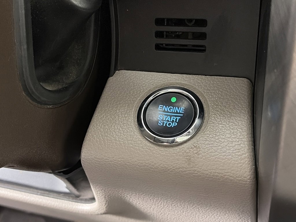 Certified 2019 Ford F250 Limited w/ FX4 Off-Road Package image 24