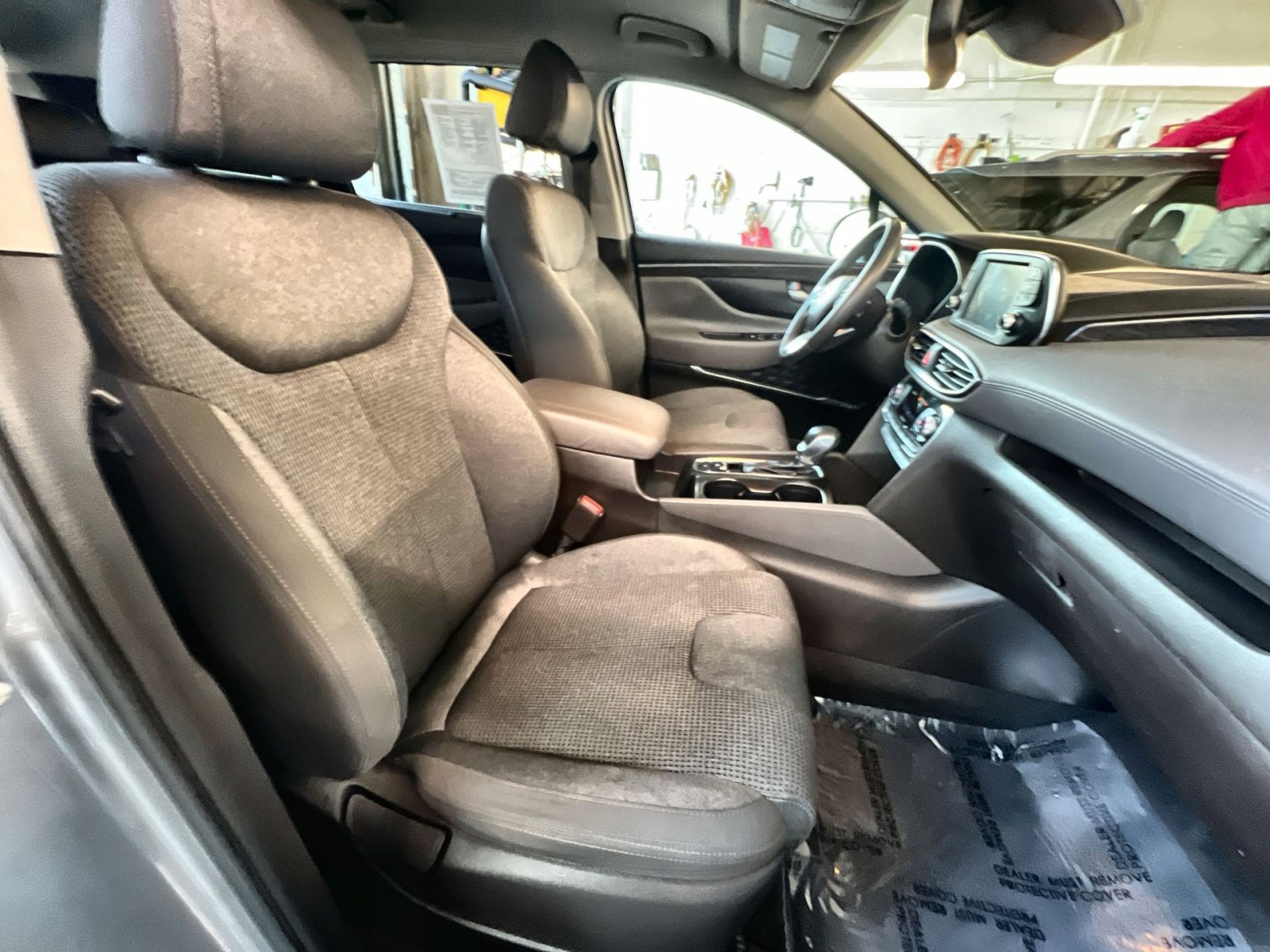 Used 2020 Hyundai Santa Fe SEL w/ Convenience Package image 25