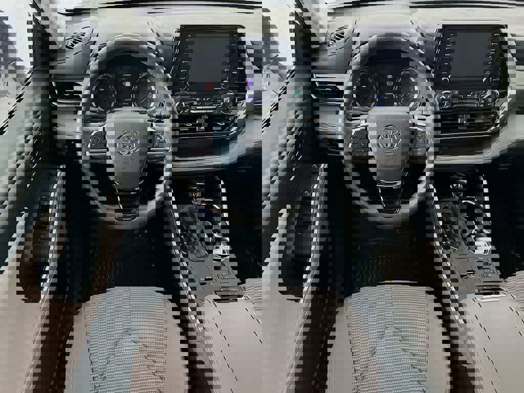 Used 2020 Toyota Highlander L image 13