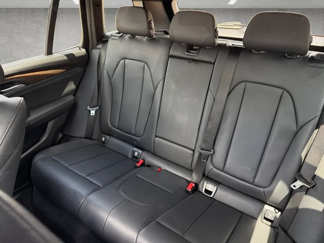 Used 2019 BMW X3 sDrive30i RWD image 23